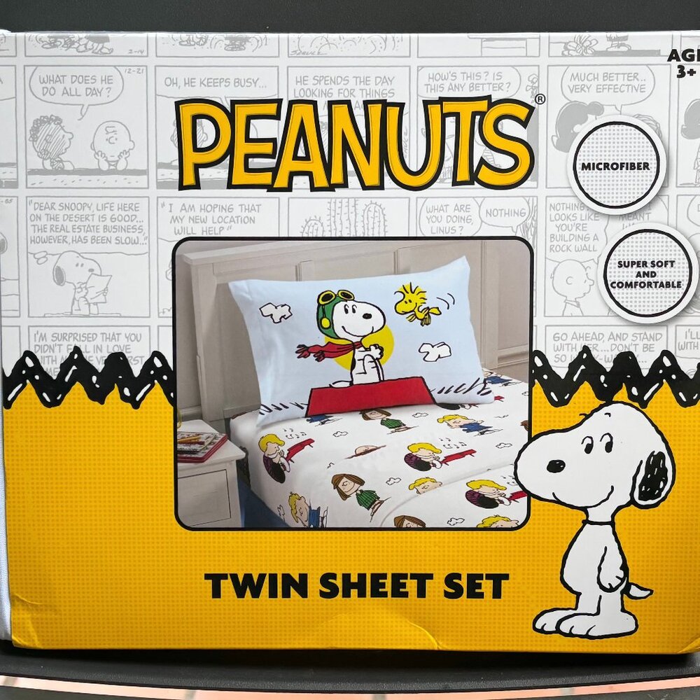 PEANUTS Snoopy Twin Size Sheet Set (Charlie Brown Lucy Linus and the gang)